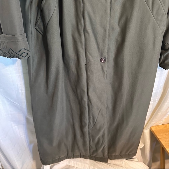 Utex Design Winter Coat. - Picture 7 of 13